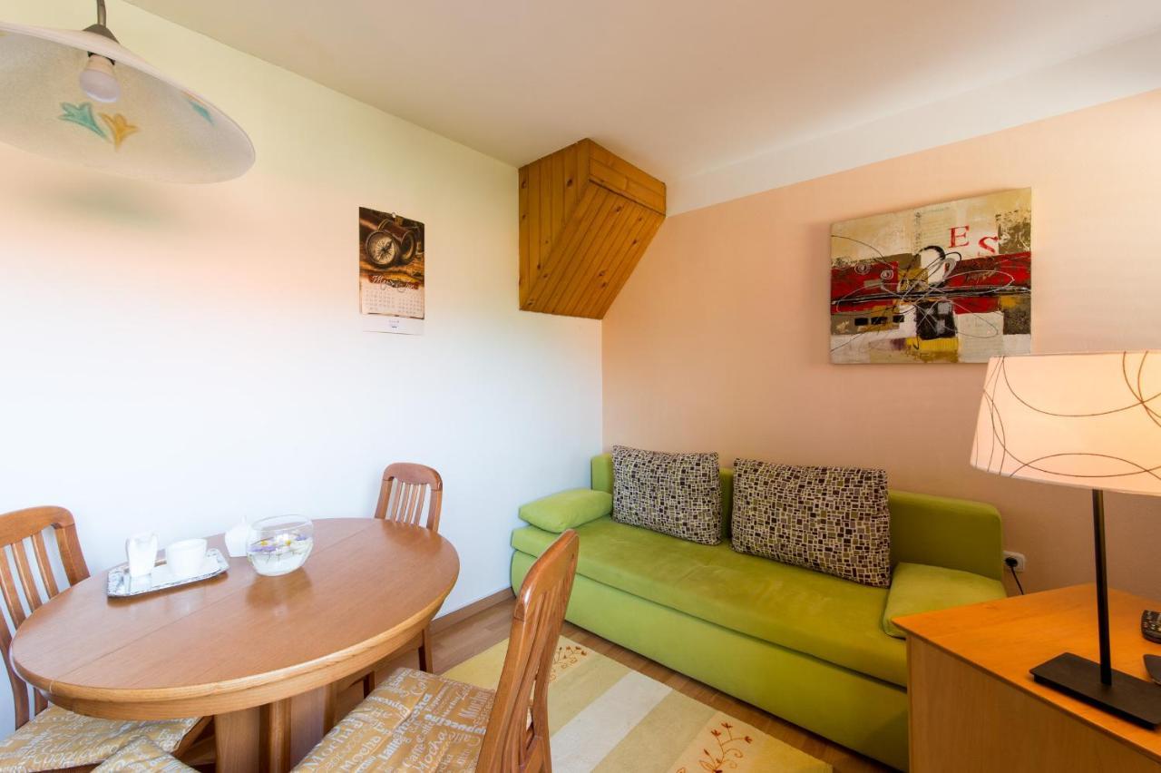 Apartments Jaka Dolenjske Toplice Zimmer foto